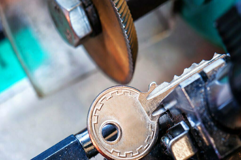 Key Cutting in Manhattan, NY 2 dlbeatsnoopcom 1643278039